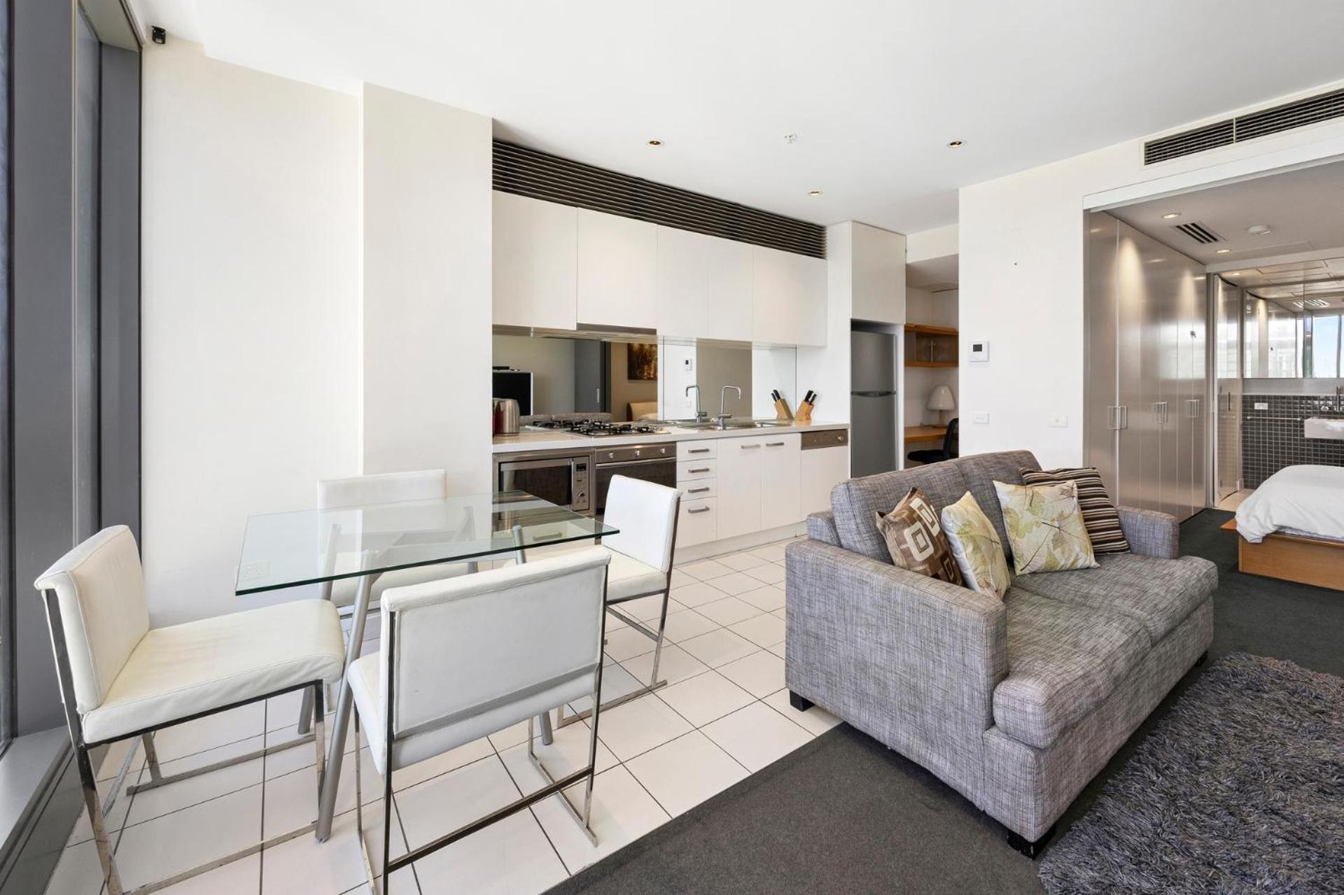 Luxury Designer Suite In Most Prestigious Location In Melbourne Bagian luar foto