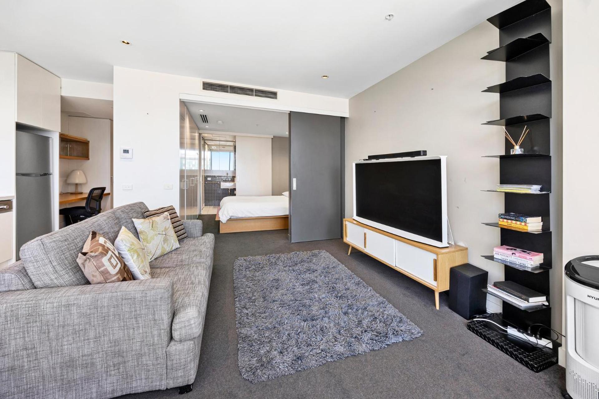 Luxury Designer Suite In Most Prestigious Location In Melbourne Bagian luar foto